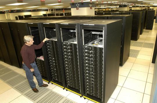 超级计算机TOP500:IBM问鼎 曙光5000A错过第六 超级计算机TOP500:IBM问鼎 曙光5000A错过第六